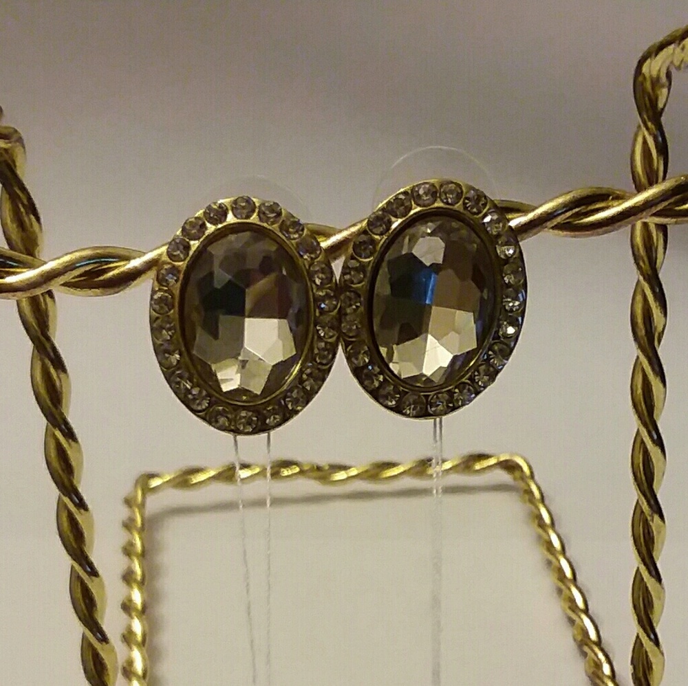 Gabriella K New York  Sulver Diamond Earrings - Picture 3 of 4